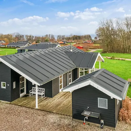 Vakantiehuis Gezellig Huis In Sydals Met Uitzicht Op *